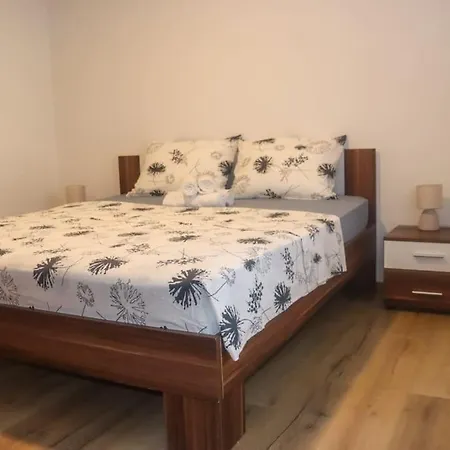 Apartman Matea Topici Exterior photo